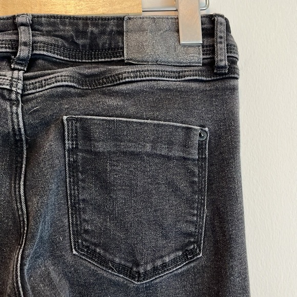 Zara zip hem skinny jeans - Picture 6 of 7